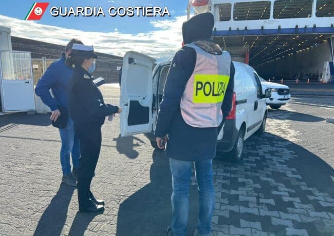 Prevenzione per reati internazionali e terrorismo: esercitazione al porto di Catania