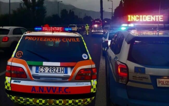 Incidente lungo la A19 Catania-Palermo, tamponamento a catena provoca il ferimento di un 23enne