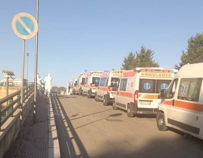 Covid Sicilia, continua l’emergenza negli ospedali sovraffollati: tanti anziani no-vax ricoverati