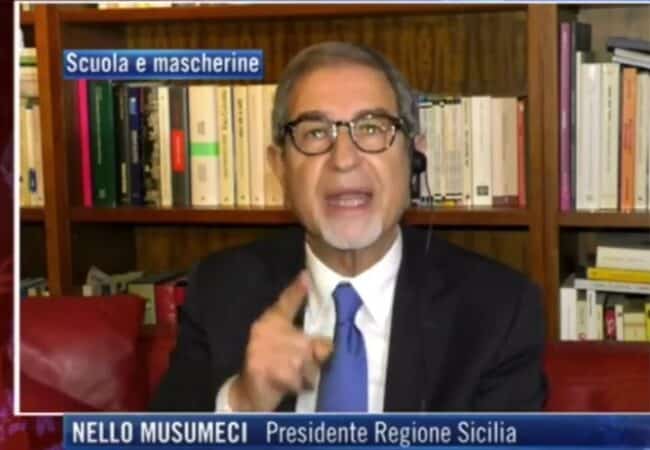 Covid Sicilia, l’aut aut di Musumeci: “A scuola solo con meno contagi. Ingiusto Green Pass su traghetti” – VIDEO