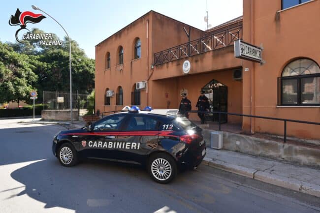 Spaccio di stupefacenti nelle vie del centro, droga ceduta anche a un minorenne: eseguite 12 misure cautelari