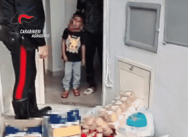 Licata, nulla da mangiare per l’Epifania: carabinieri acquistano derrate alimentari per una famiglia