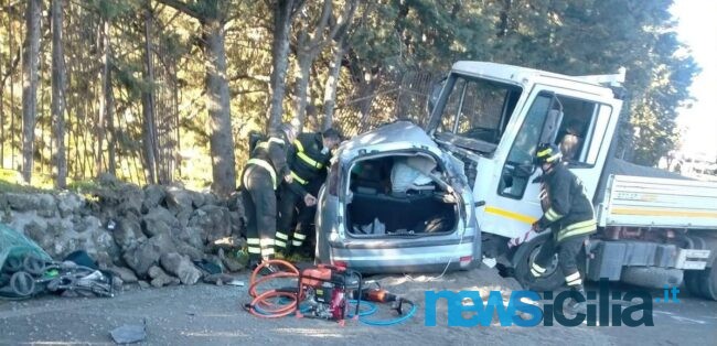Incidente mortale a Randazzo, chiuso tratto della Strada Statale 120