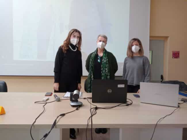 La presenza delle donne nella scienza come valore aggiunto per il progresso sociale. Una riflessione al Liceo classico “N. Spedalieri”