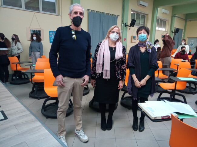 “Un semplice rettangolo di 35 mm. salva l’onore di tutto il reale”, il “Giorno della memoria” al Liceo classico “N. Spedalieri”