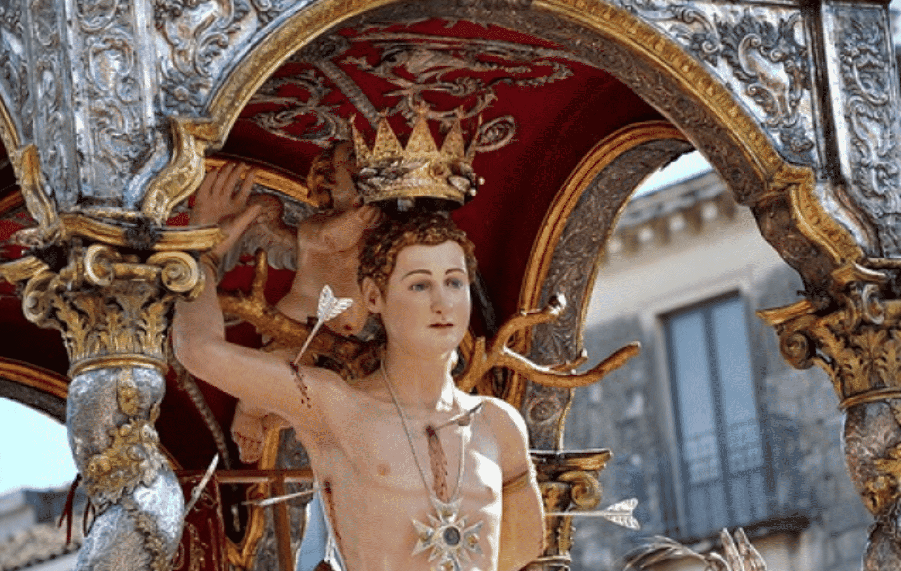 Oggi la festa di San Sebastiano: tra fede e folklore Acireale saluta il compatrono