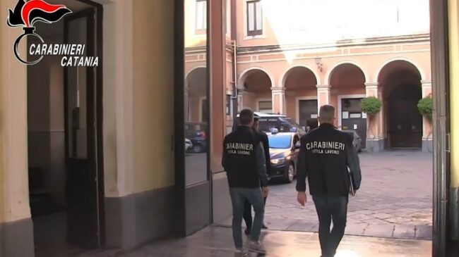 Reddito di Cittadinanza percepito indebitamente da mafiosi: i dettagli dell’operazione e il video