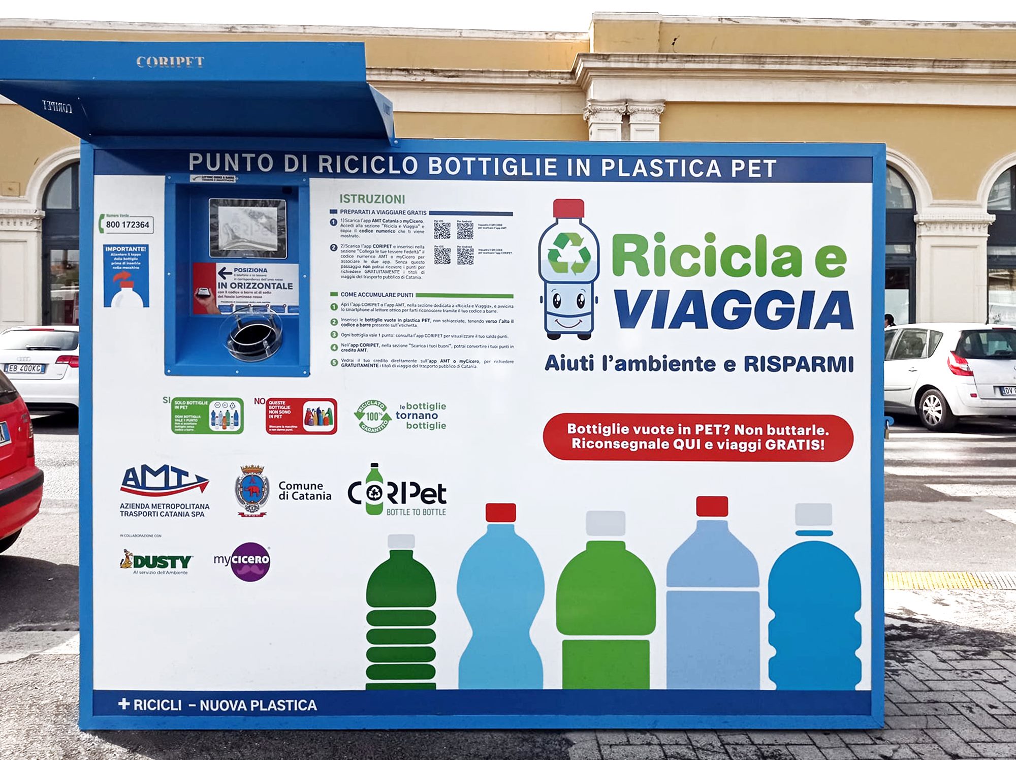 Installata a Palermo la macchina “mangiaplastica”: per ogni bottiglia si ottengono buoni sconto