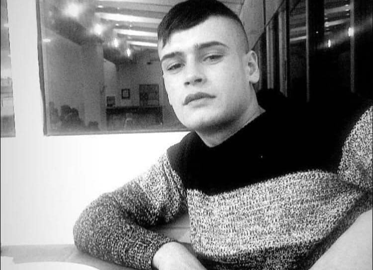 Un giro in moto e lo schianto, a 21 anni Salvatore Camilleri ha perso la vita: il dolore degli amici
