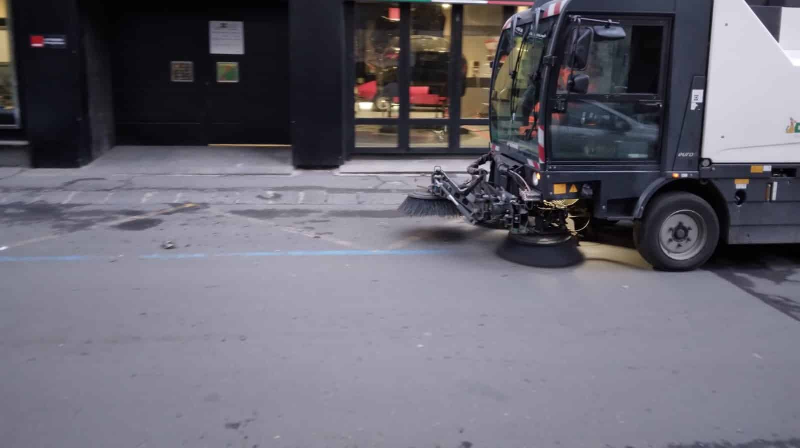 Catania, “respira” il quartiere Borgo-Sanzio. Ferrara: “Fondamentale la pulizia delle nostre strade”