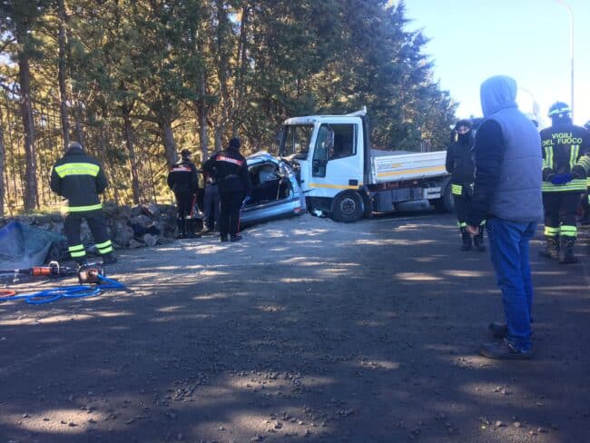 Incidente mortale a Randazzo, la vittima è una maestra poco più che 30enne