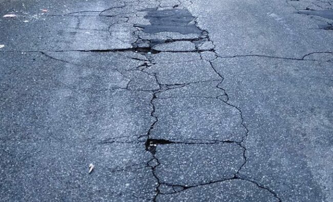 Catania, via Eleonora D’Angiò: sale la protesta. Comitato Vulcania: “Strada dissestata e pericolosa”
