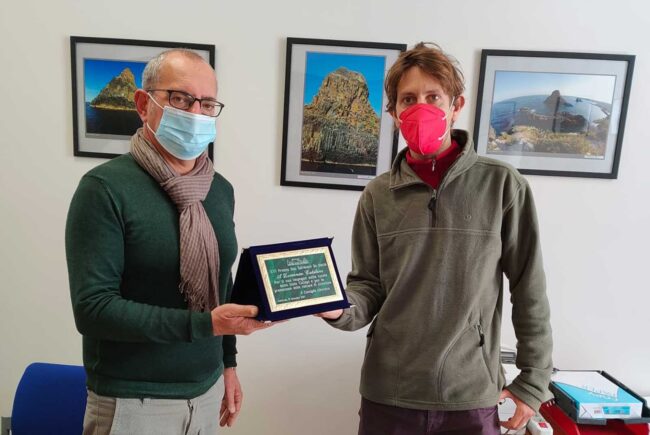 Aci Trezza, assegnato il premio don Salvatore De Maria all’Università di Catania