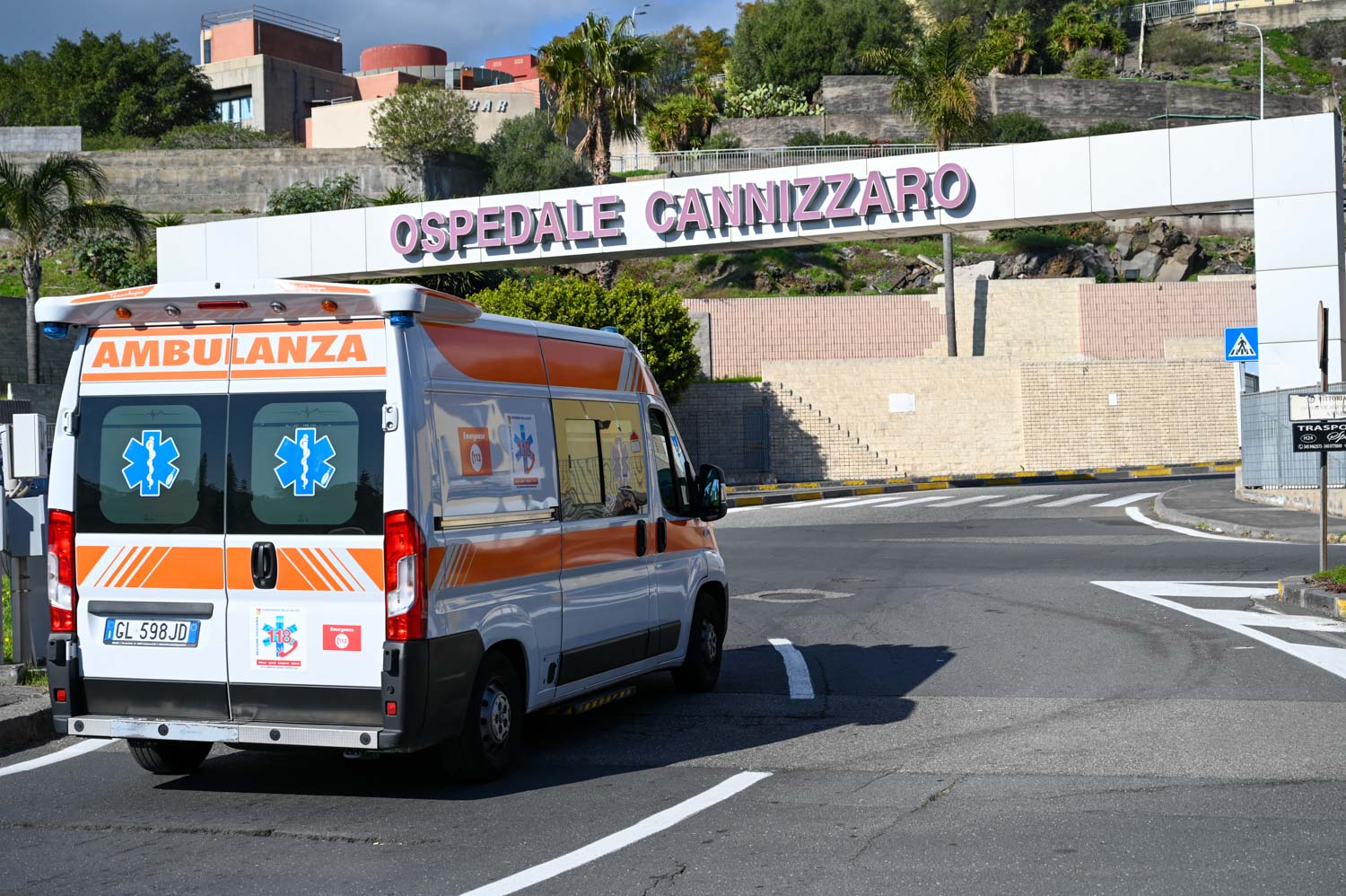 Catania, incidente al viale Mario Rapisardi: la vittima è il 25enne Alessandro Mineo