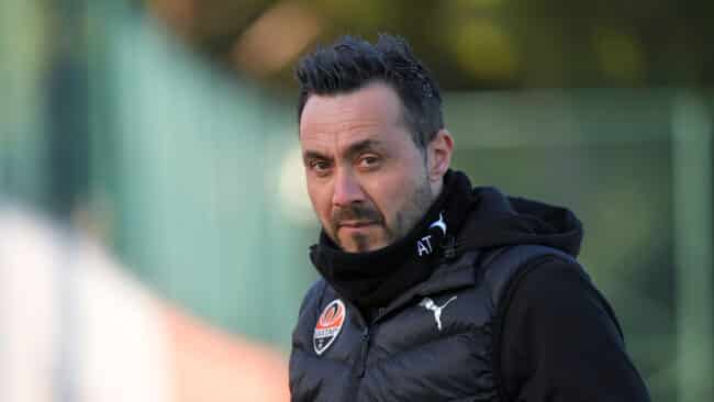 Crisi Ucraina, si ferma anche il calcio: l’ex Catania De Zerbi chiuso in albergo con lo staff