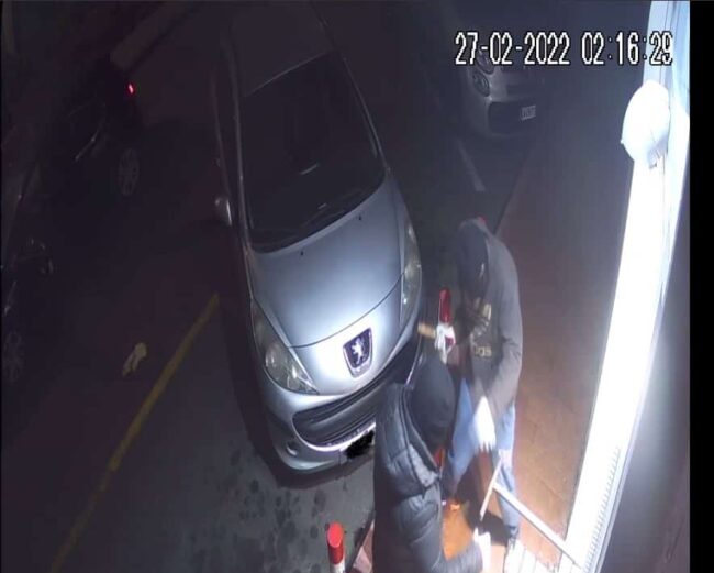 San Giovanni La Punta, sventato furto allo sportello Atm delle Poste di Trappeto