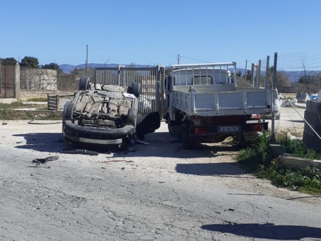 Brutto incidente a Vittoria, un ferito in gravi condizioni
