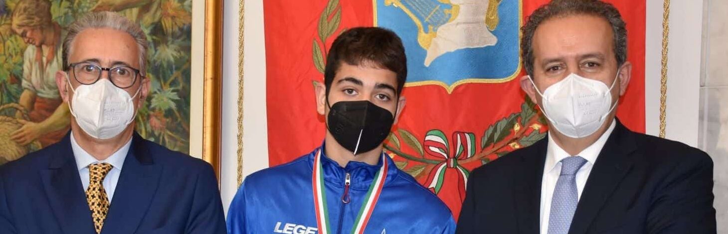 Boxe, nella nazionale italiana c’è una “stella” siciliana: il marsalese Kevin Capuano a 14 anni è tra i convocati