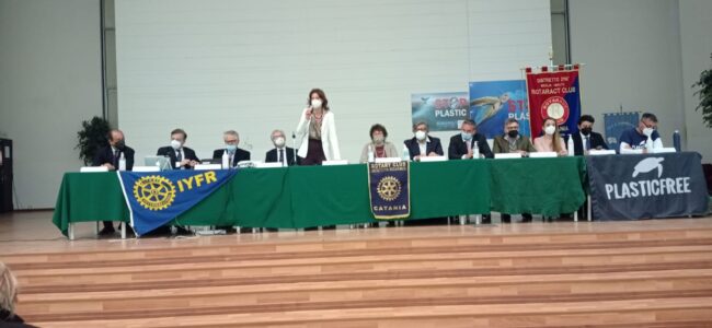 “Sensibilizzare i giovani per poter vivere sostenibile”, ambiente e inquinamento all’Istituto “Gemmellaro” di Catania