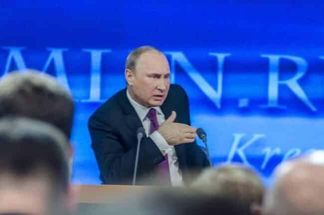 Guerra in Ucraina, Putin torna a parlare: “Nostri obiettivi nobili, lì stiamo salvando persone”