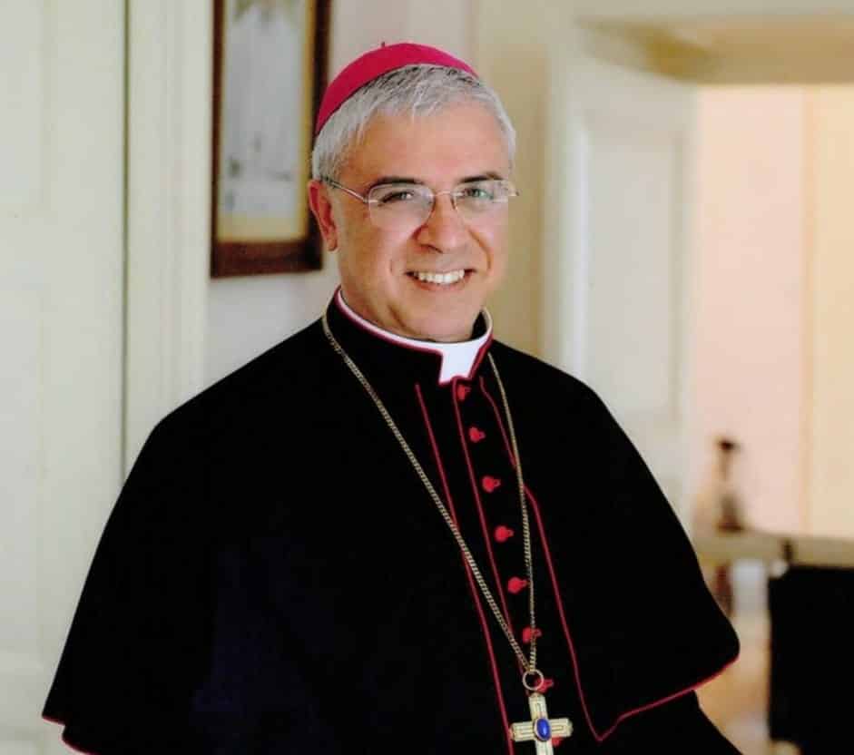 Licenziamenti Pfizer Catania, l’Arcivescovo Renna vicino ai dipendenti: “Non rendete Catania più povera!”