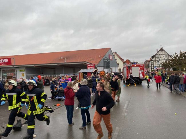 Strage in Belgio, auto “killer” contro la folla: 4 morti e 12 feriti gravi