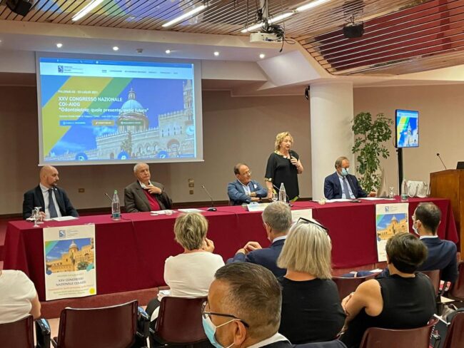 Catania, Massimo Galli aprirà il XXVI Congresso con AIOG e parlerà della pandemia