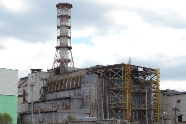 “Centrale di Chernobyl senza controllo”, la Russia taglia i sistemi di monitoraggio. Mosca nega: “Tutto regolare”