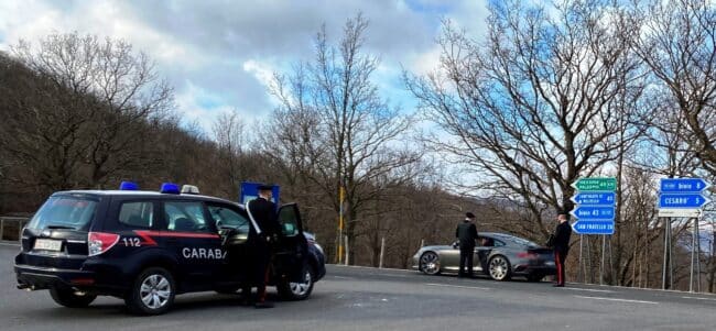 Reddito di Cittadinanza e contributi UE senza diritto, i carabinieri scoprono il “trucco” di tre persone: denunciate