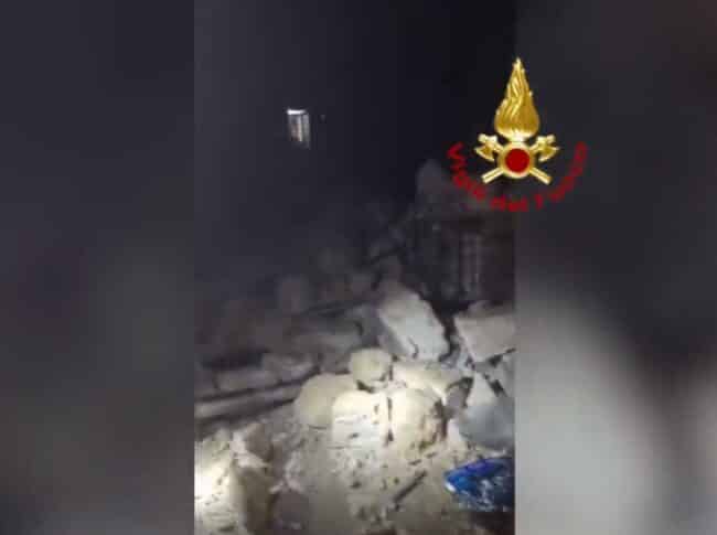 Inferno a Palermo per maltempo, vigili del fuoco impegnati su più fronti: cresce la conta dei danni – VIDEO