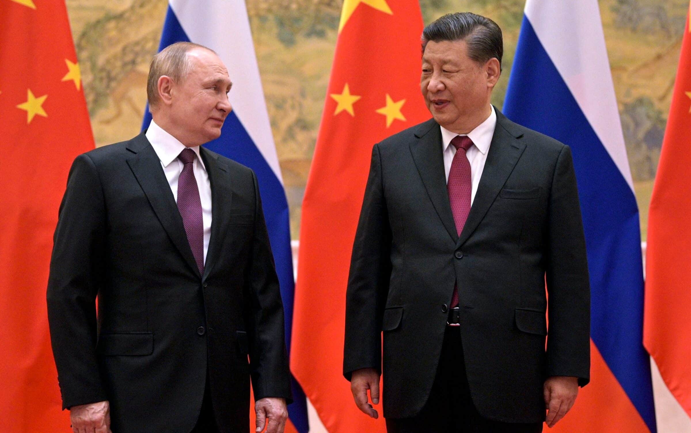 Guerra, Cina pronta a fornire aiuti militari alla Russia. Gli Stati Uniti avvertono: “Ci saranno conseguenze”