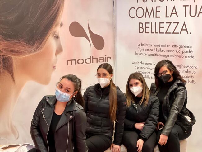 L’Istituto “De Felice-Olivetti” di Catania all’EXPO nazionale “Sposami” – Le FOTO