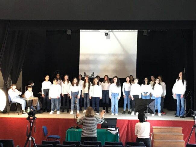 Gemellaggio P.S. Di Guardo – A. Musco, insieme per la pace nella musica: FOTO e VIDEO