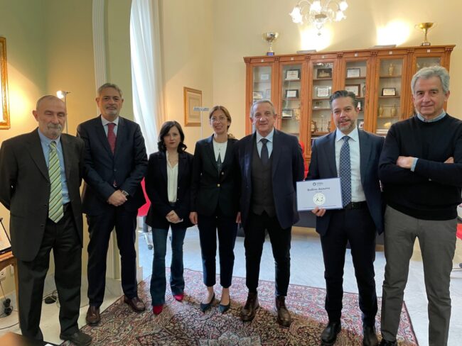 Tumore alla prostata, la Fondazione Onda assegna il Bollino Azzurro all’Arnas Garibaldi di Catania