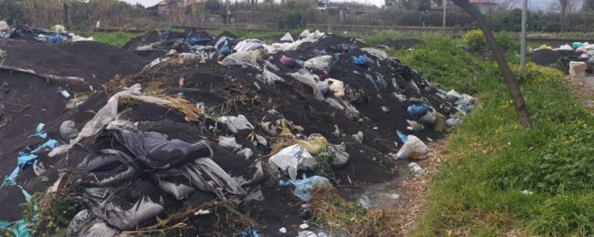 Cenere vulcanica, a Riposto avviata la seconda fase di raccolta