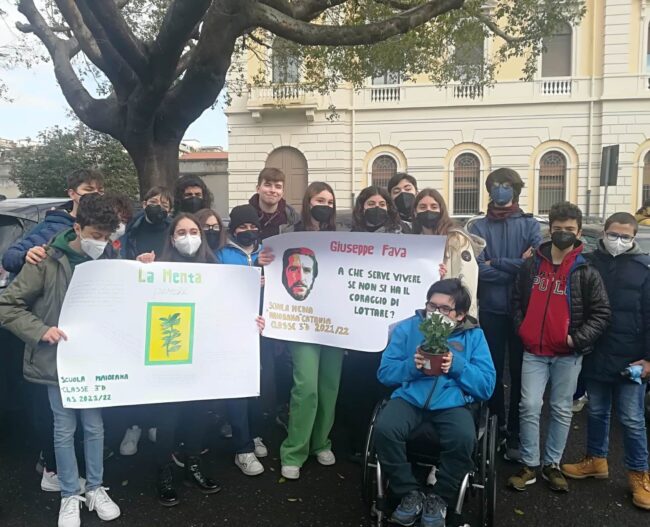 La Scuola “Maiorana” con l’ASAEC contro l’odioso sistema del pizzo