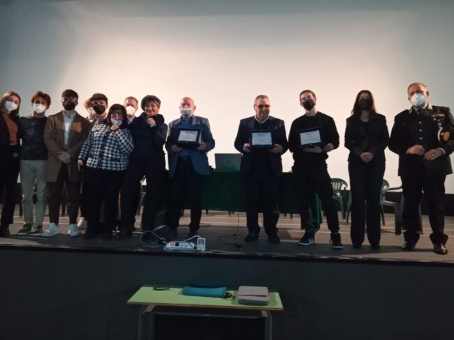 I.I.S. “Concetto Marchesi” di Mascalucia, incontro-dibattito “La denuncia: primo strumento per combattere la criminalità” – VIDEO