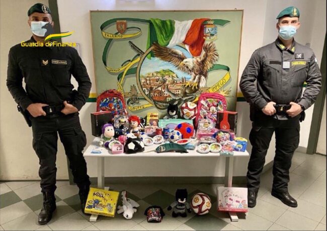 Palermo, sequestri per oltre 24mila tra prodotti accessori ai tabacchi da fumo – VIDEO