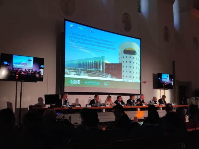 Aeroporti Catania e Comiso, dalla ripresa post Covid-19 alla “decarbonizzazione”: stamane il convegno ai Benedettini