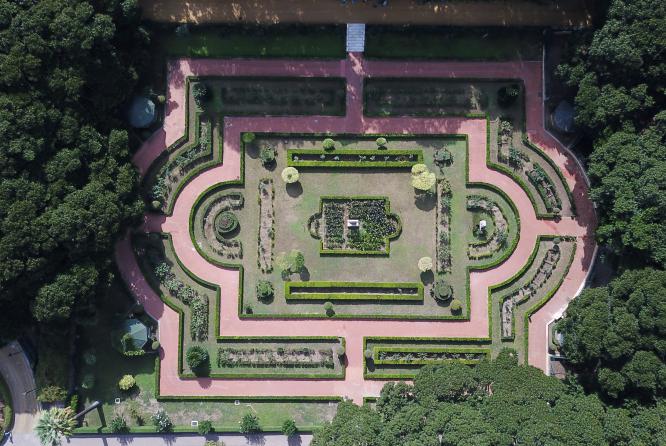 Palazzo Orléans, i Giardini aperti anche a Pasqua e a Pasquetta: tutti gli orari