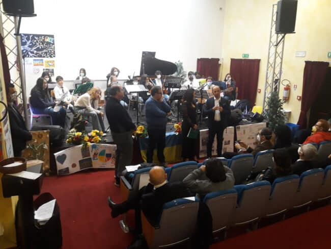 San Gregorio di Catania, successo per il concerto di beneficenza per l’Ucraina. Corsaro: “Grande risposta”