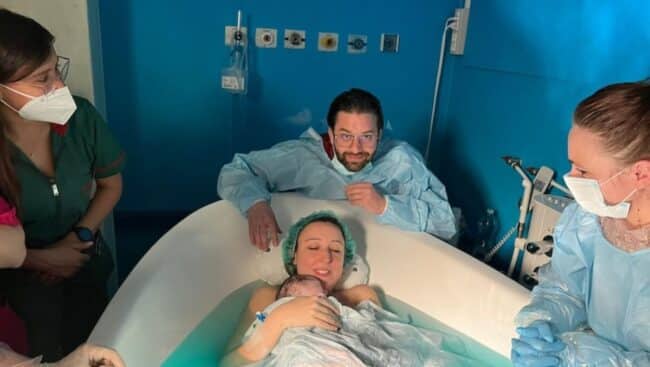 Primo parto in acqua a Siracusa, benvenuto Brando: 3 chili e 640 grammi di gioia per mamma e papà