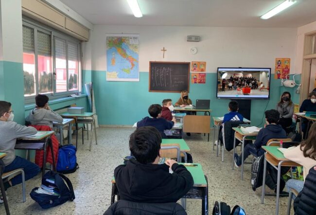 Contro la mafia: la Scuola Media “Maiorana” e l’incontro virtuale con Pif