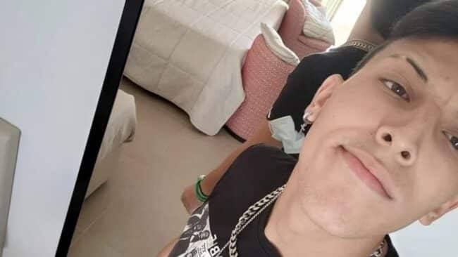 Perde il controllo dell’auto e si schianta contro un muro: morto il 19enne Herik Scalavino