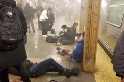 New York, aggiornamenti sulla sparatoria in Metropolitana: 29 i feriti accertati, autore ricercato