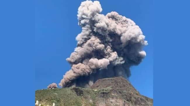 Stromboli, la “quiete” dopo il “risveglio” di ieri: attività rientrata nei valori normali