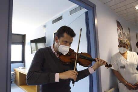 Concerto per i malati oncologici della clinica La Maddalena: a suonare il grande maestro Wellber