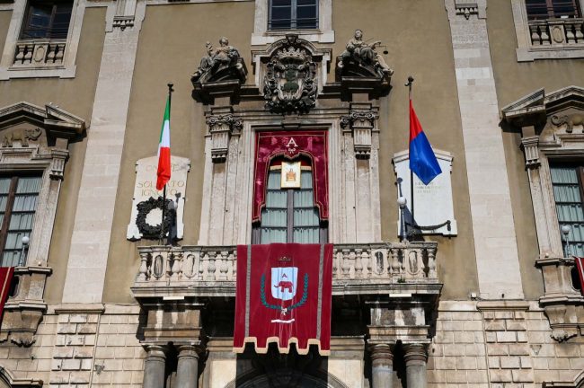Dipendenti Comune di Catania in attesa di liquidazione, Ugl: “Arretrati dovuti, ora niente tentennamenti”