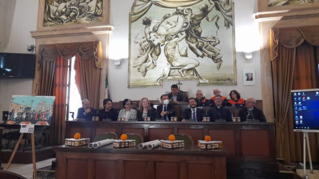 Beni confiscati alla mafia, studenti catanesi producono marmellate con arance dei terreni sottratti alla criminalità