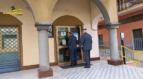 Catania, denunciati 32 “furbetti” del Reddito di Cittadinanza: tra loro anche due condannati per associazione mafiosa